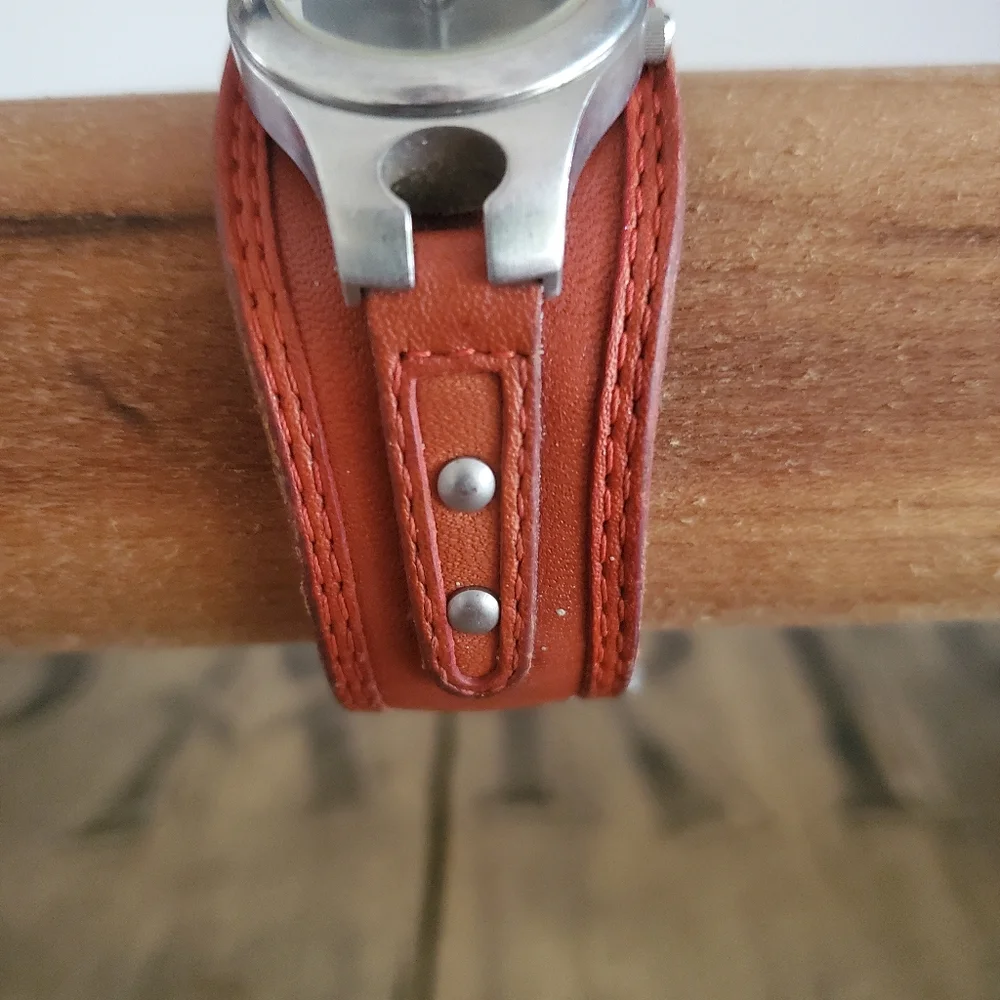 FOSSIL 'Rare' Vintage Big Tic Hearts Leather |‎ Stainless Steel Wide Band Watch